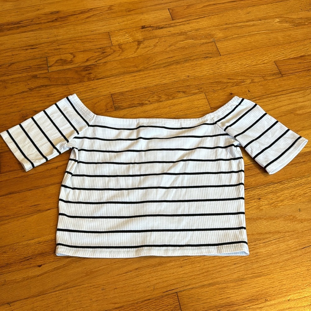 Express Off The Shoulder Top - Picture 9 of 9